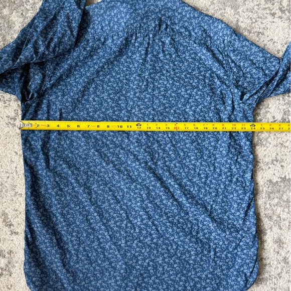 GAP 1969 Button Down Shirt Floral Print - Picture 7 of 7